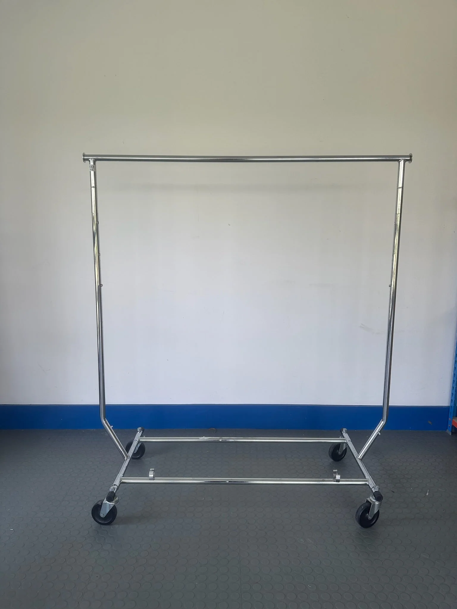 Chrome Rail
